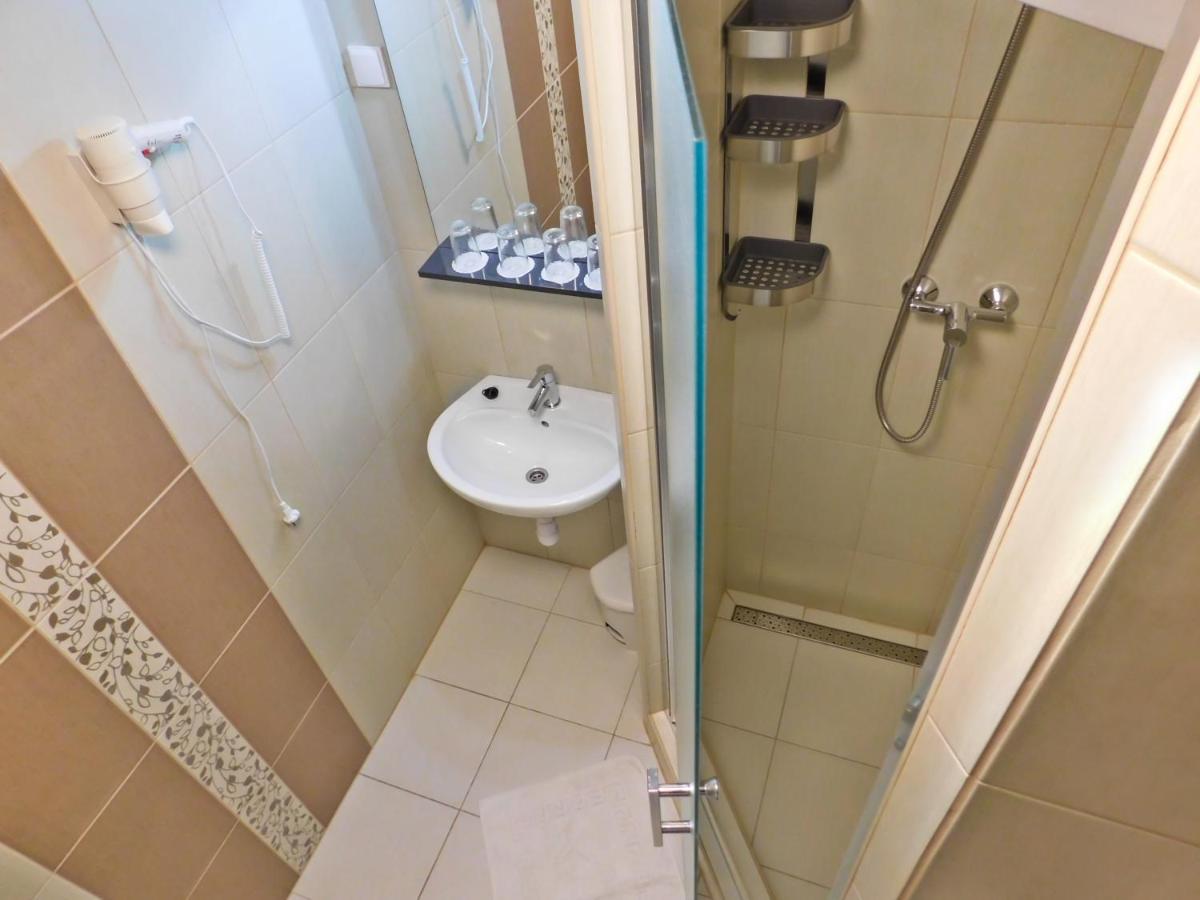 Korona Panzio Bed & Breakfast Level ภายนอก รูปภาพ