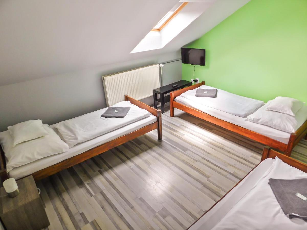 Korona Panzio Bed & Breakfast Level ภายนอก รูปภาพ