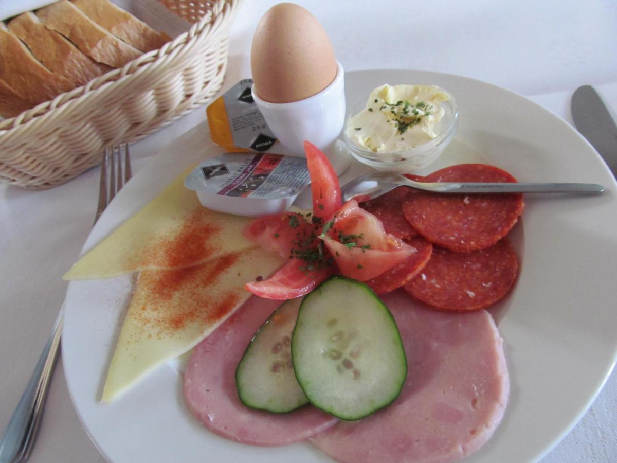 Korona Panzio Bed & Breakfast Level ภายนอก รูปภาพ